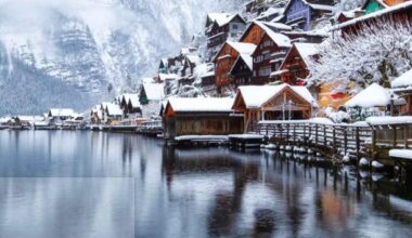 Winter time at Hallstatt, Austria