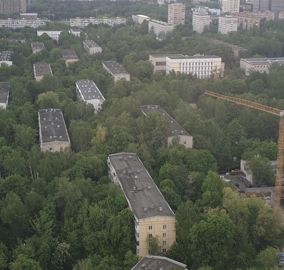 Apartments in a heavily forested area of Moscow.