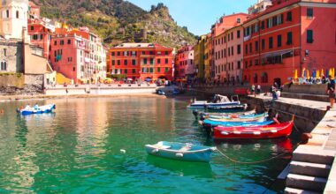 Cinque Terre, Vernazza Italy [OS][OC][3648x2736]