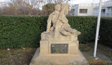 "To the sons of Saint Loup who died for their country", monument to the dead men from Saint Loup who fell in combat for France in WWI, WWII, Indochina and Algeria. Neighborhood in Marseille.