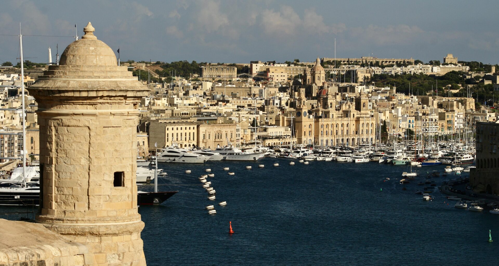 View of Birgu from Valletta, Malta [OS][OC][5184x3456]