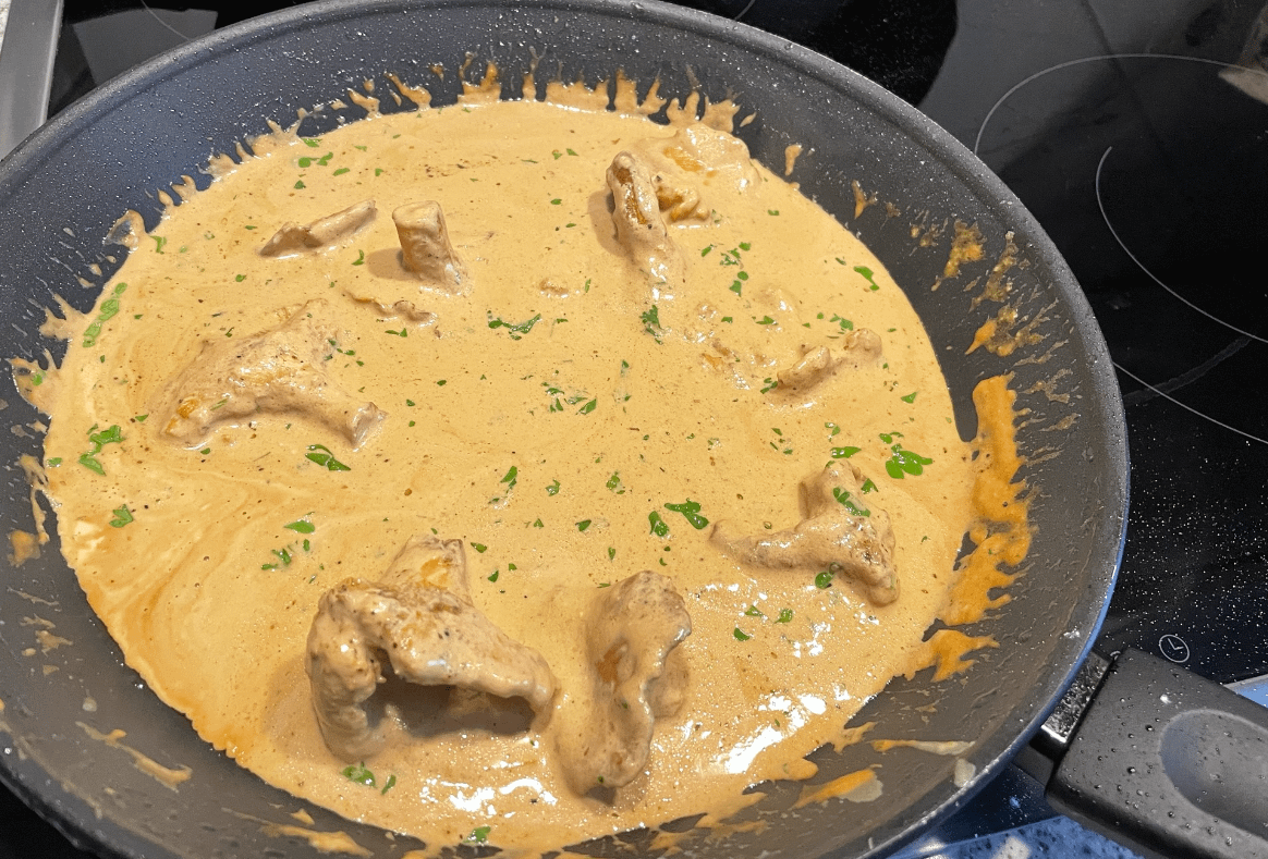 Pfifferlinge in Creme Fraiche Sauce