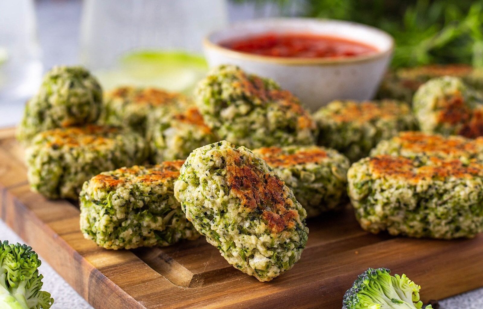 Wie kann ich folgendes Rezept (Brokkoli-Nuggets) aufpeppen?