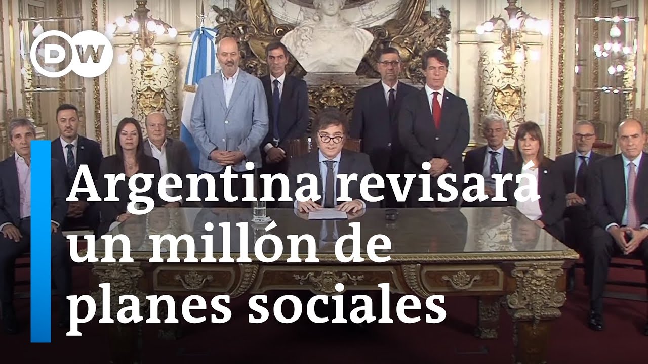 El Gobierno argentino continúa con sus recortes económicos