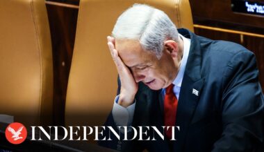 Netanyahu heckled by families of Hamas hostages during Knesset session