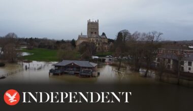 Drone footage captures flooding in Gloucestershire town as fields submerged by water