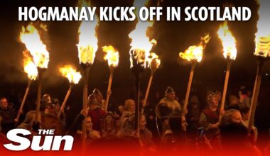 Hogmanay magic: Thousands of torches illuminate Edinburgh streets in NYE celebration