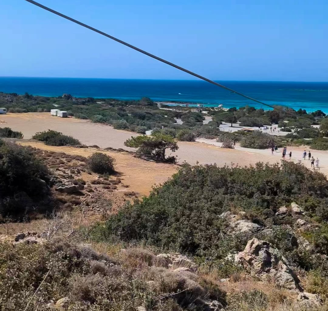 Elafonisi beach 🏝️ a little gem of in the island of Crete 😍🇬🇷