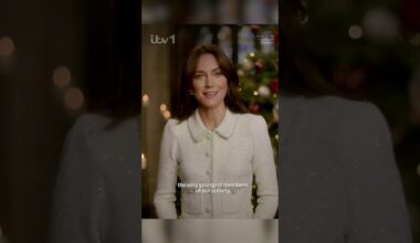 Beaming Princess Kate Invites You to a ‘Special’ Carol Service