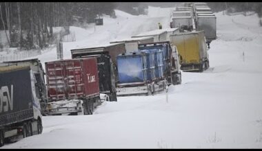 Intempéries hivernales : tempêtes de neige et inondations perturbent les transports en Europe