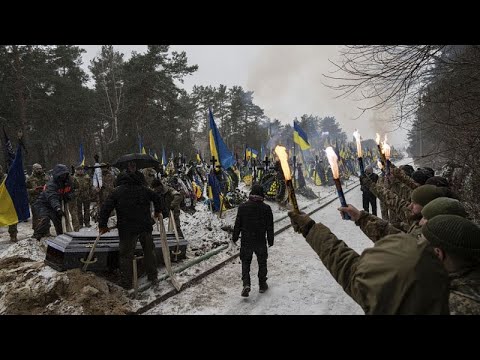 En Ukraine, un bref répit pour enterrer les morts après les bombardements russes