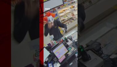 No one hurt as armed man in clown mask robs store in Brisbane, Australia. #Shorts #BBCNews