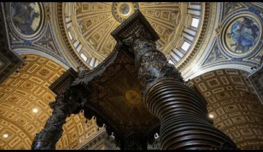 Basilique Saint-Pierre: le célèbre baldaquin du Bernin restauré en vue du Jubilé