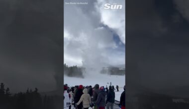 Strong winds create 'snownado' at Colorado ski resort #shorts ❄️