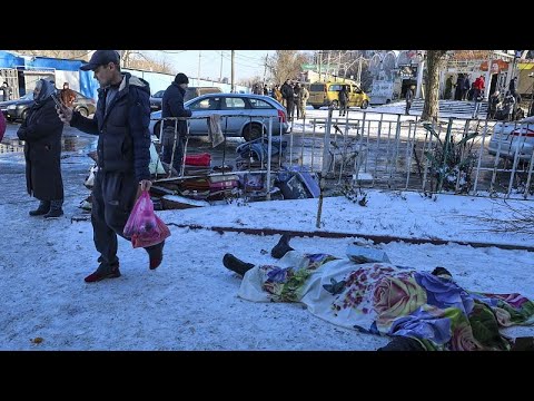 25 morts dans un bombardement de marché en Ukraine occupée par la Russie