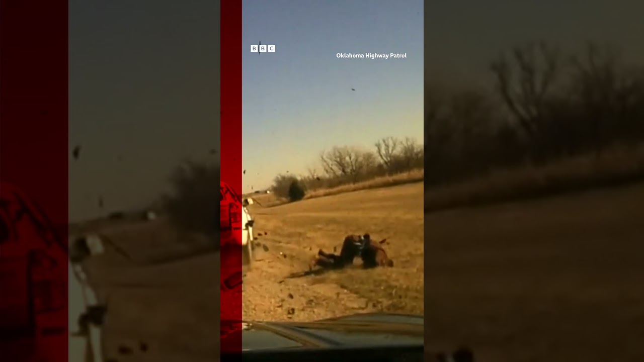 A police officer was hit by a car while carrying out a traffic stop in Oklahoma. #Oklahoma #Shorts