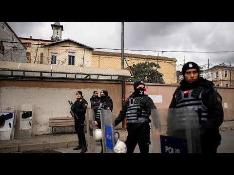 Turquie : l'Etat islamique revendique l'attaque contre une église, les deux assaillants arrêtés