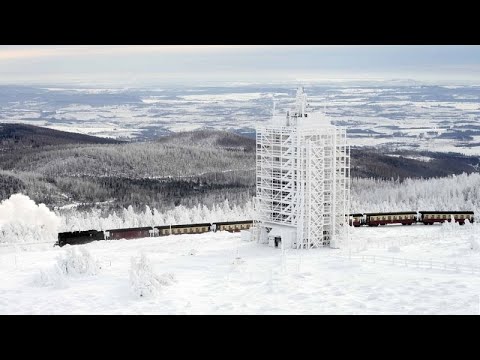 Vague de froid en Europe : la neige et les pluies verglaçantes paralysent l'Europe