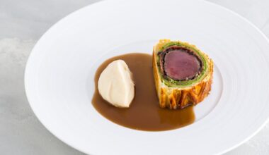 Venison en croûte