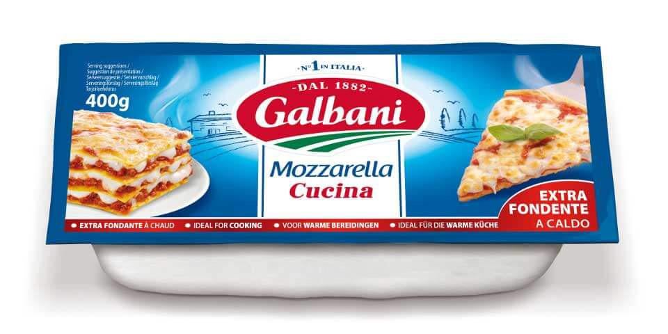 Galbani Cucina Mozzarella im Ooni