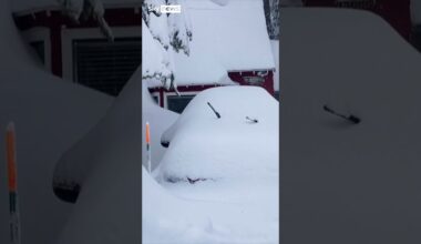 Massive blizzard hits western US