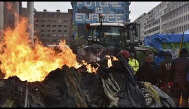 La colère des agriculteurs européens ne faiblit pas