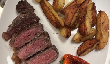 Rumpsteak mit Rosmarinkartoffeln und Pimientos