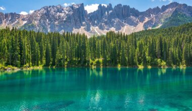 Lago di Carezza, Italy