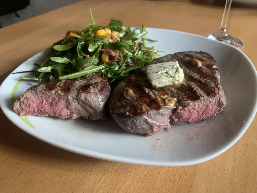 Rinderfilet vom Optigrill mit Rucola-Salat