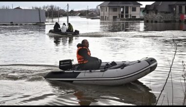 Plus de 72 000 personnes évacuées après des inondations record au Kazakhstan