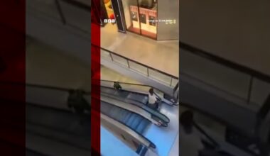 A civilian was filmed confronting the Sydney knifeman on the mall escalators. #Shorts #BBCNews