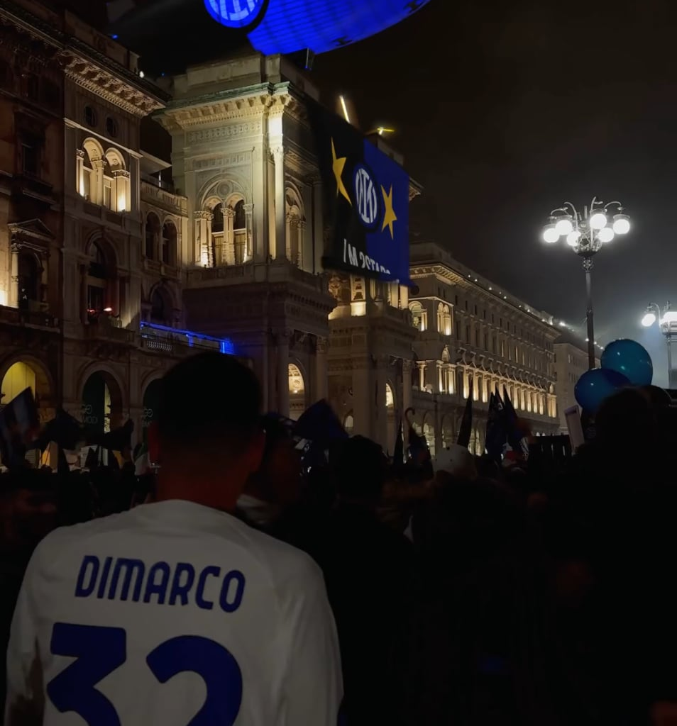 "This wonderful night will give us the colours of our crest: black and blue against a backdrop of stars. It shall be called Internazionale, because we are brothers of the world." ⚫️ 🔵 👊🏾