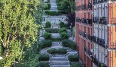 Madrid, Cuesta de los Ciegos.
Madrid, Sightless Steps.