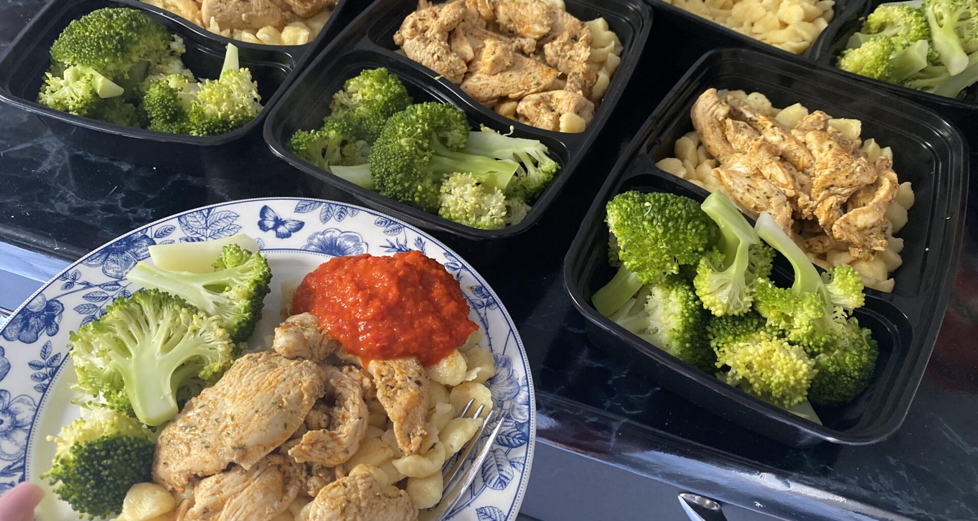 Meal Prep 1 - Hähnchen Gyros, Knöpfle und Broccoli