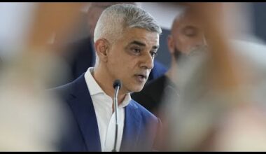 Troisième mandat historique de Sadiq Khan à Londres sur fond de déroute tory