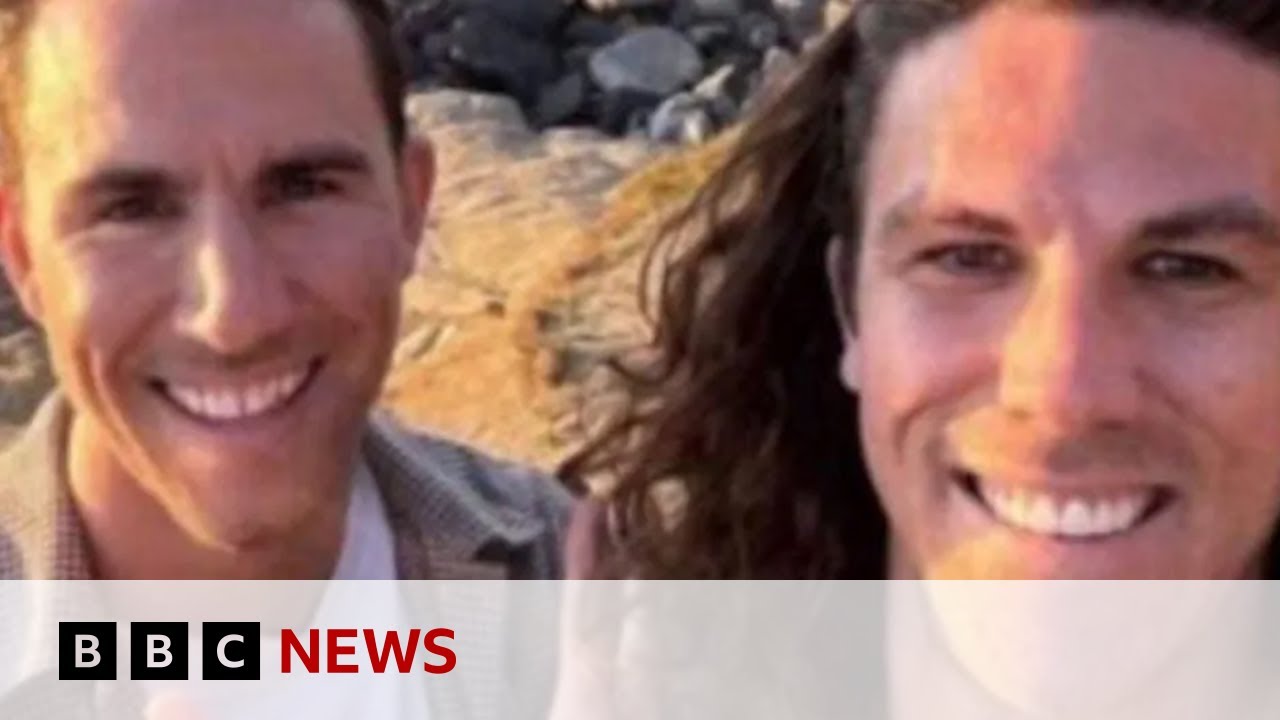 Bodies found in search for missing Mexican tourists | BBC News