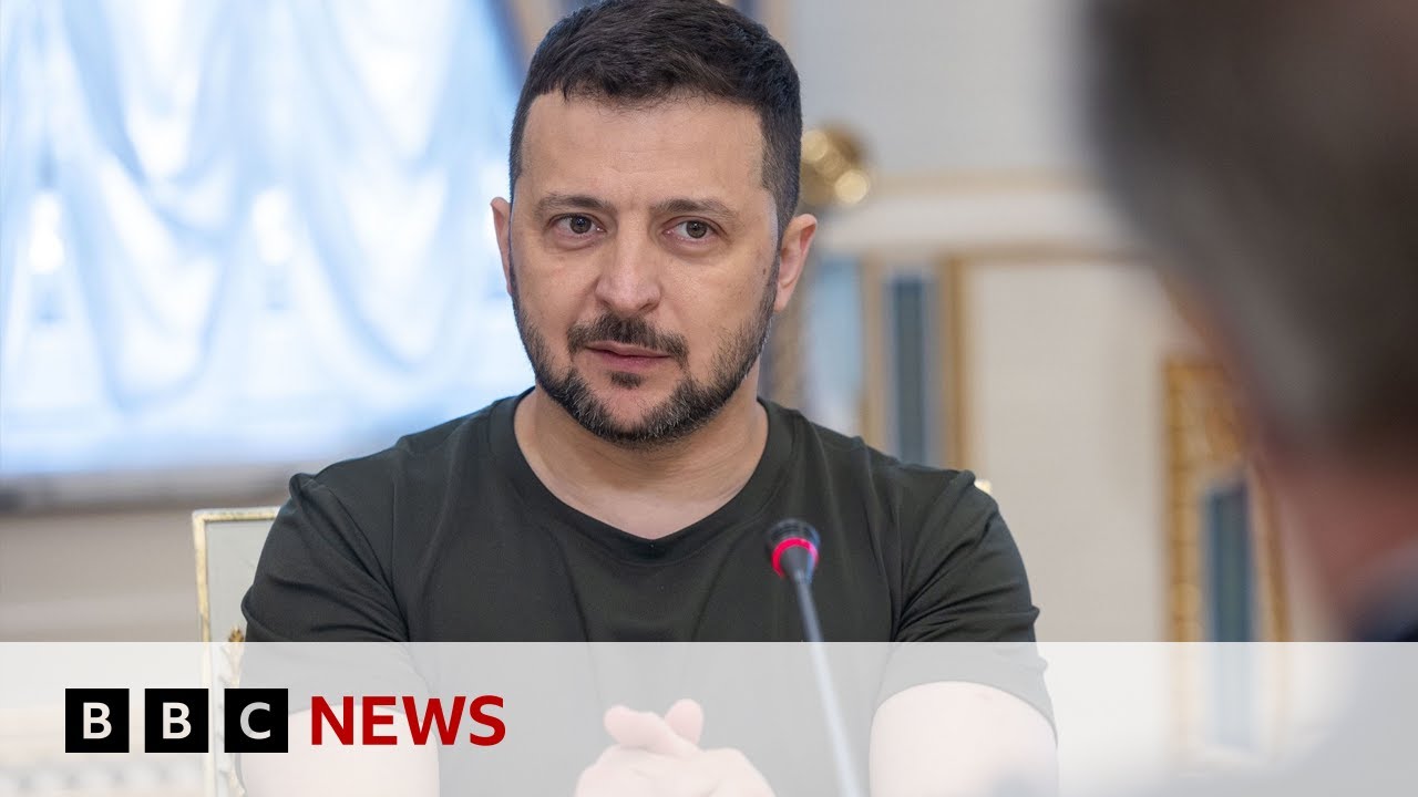 Russian plot to kill Volodymyr Zelensky foiled, Kyiv says | BBC News