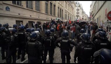 No comment : des étudiants propalestiniens manifestent à la Sorbonne