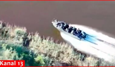 Russians trying to go ashore by boat on Dnipro River are targeted by a Ukrainian drone