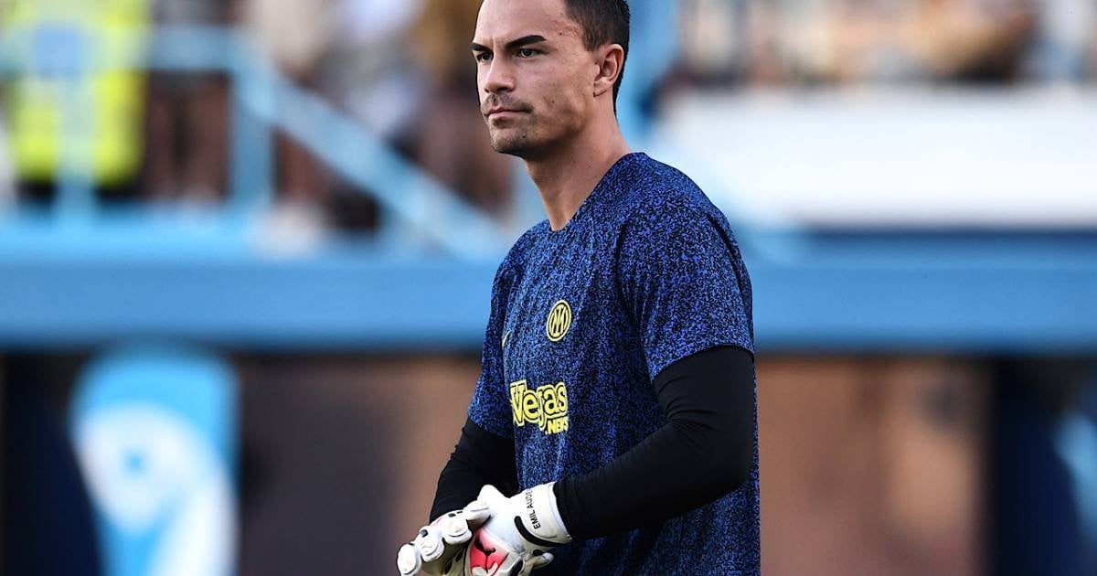 [Di Marzio] Come are interested in a goalkeeper, one of their first targets is Emil Audero, a concrete idea. Como wants to have 2 starting level goalkeepers, Audero with Adrian Semper. Among the reasons that push him to Como are his Indonesian origins, shared with the owners, the Hartono.