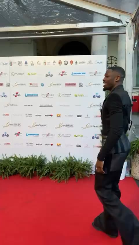 [Inter Xtra] Marcus Thuram at the Gentleman Fair Play Gala tonight. 😂