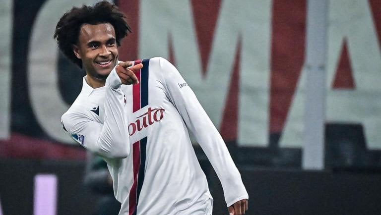 [Pedulla] For Zirkzee at least 18/20 million commission is needed for the player’s agent Kia Joorabchan, to be added to the 40 million price that must be given to Bologna.  Overall operation worth at least 60 million.