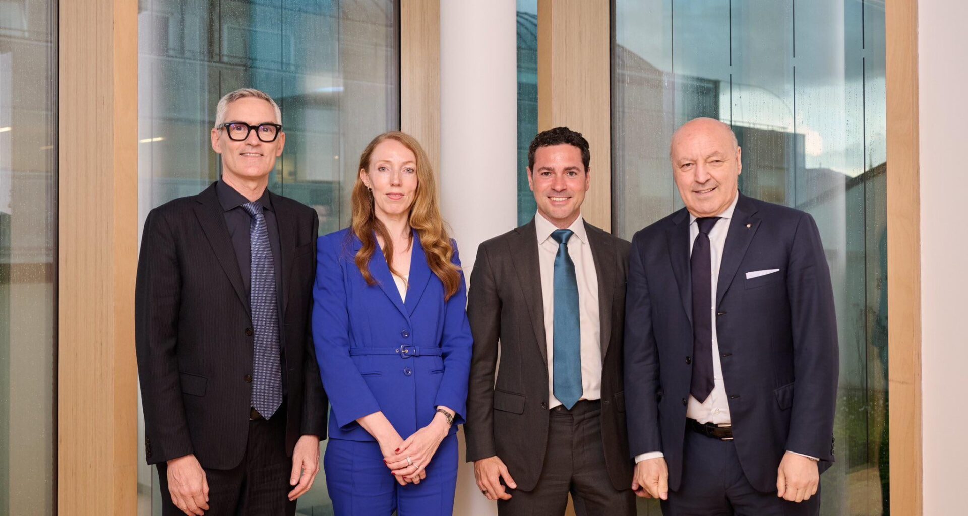 [Inter Xtra] A NEW ERA. From left to right: • Inter Corporate CEO, Antonello • Oaktree Global Opportunities Strategy Managing Director, Katherine Ralph • Managing Director and Co-Head of Europe for Oaktree’s Global Opportunities Strategy, Alejandro Cano • Inter CEO of Sport, Giuseppe Marotta.