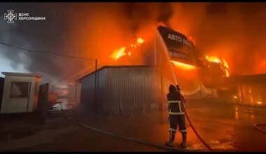 No Comment : un mort et dix blessés dans des bombardements russes sur la région de Kherson