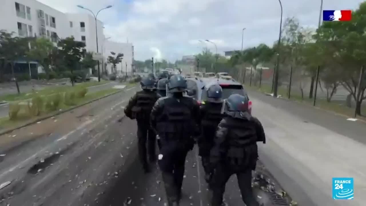 Francia levanta estado de emergencia en Nueva Caledonia