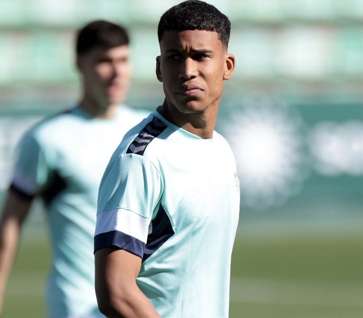 [GdS] Alex Perez one step away from Inter: total availability from all parties. The proposal was sent yesterday: loan with obligation to buy set at less than €3M, with the player renewing for 1 year given his contract was expiring in 2025. He will initially be integrated in the Primavera!