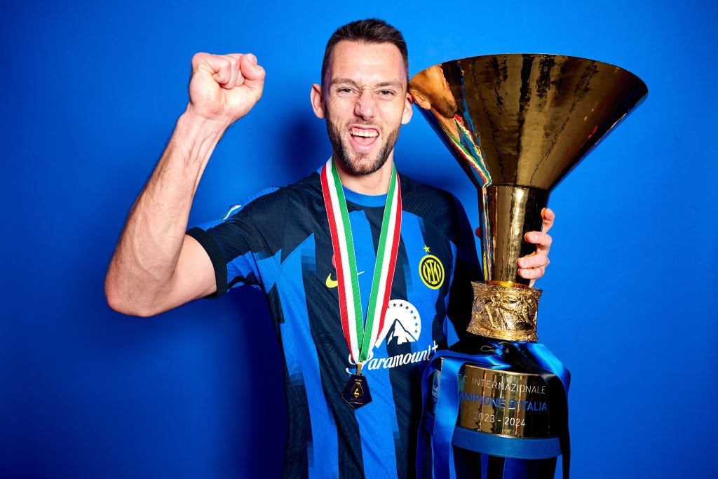 Stefan de Vrij: “As the years go by, you start to have a different approach. That feeling of achieving something together. I also have it at Inter. I haven’t always played but that team feeling is always there.”