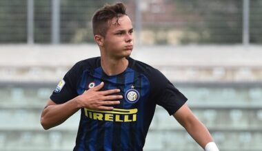 [Guarro, Biasin] Guarro - “In all of this, Inter still has Zinho Vanheusden in defense, who could act as a backup, he has his experience, but many injuries.” Biasin - “An investment in defense can only be made with the exit of De Vrij, otherwise we will go for a name like Bisseck last year.”