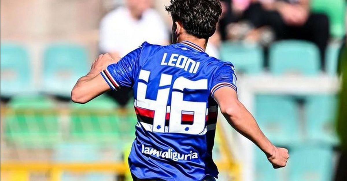 [Sky Sport] Not only Inter on Giovanni Leoni, a defender of Sampdoria. The class of 2006, is valued at €5M. There is also Napoli interested in Leoni and they plan to sign him, then leave him on loan to Sampdoria for two years. The Nerazzurri really appreciate the player in view of the future.