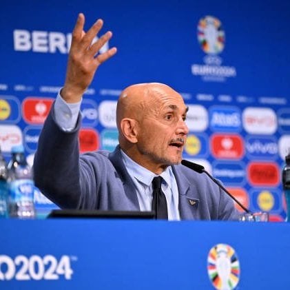 [Inter Xtra] Luciano Spalletti THROWING Inter players under the bus: “Inter won the Scudetto much earlier...I went around and made sure that Inzaghi kept training intensely all the way until the end of the season...but it could be that mentally they weren’t so sharp.” @fcin1908it